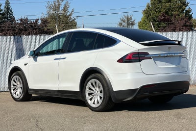 2019 Tesla Model X Standard Range