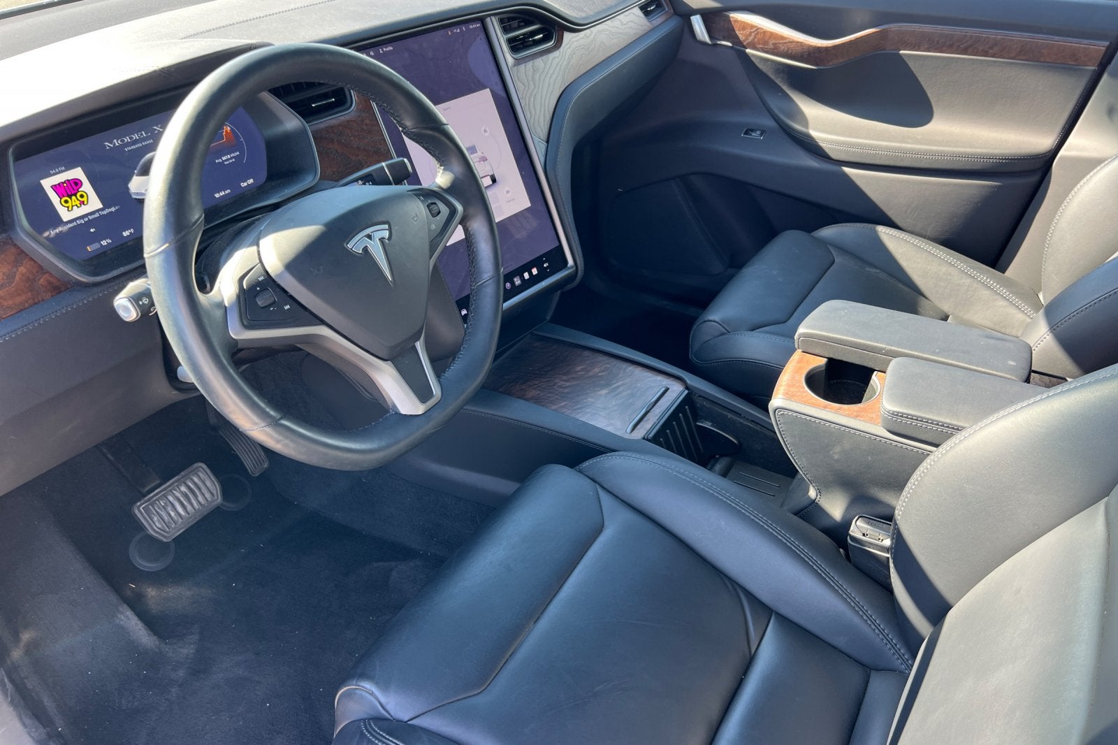 2019 Tesla Model X Standard Range