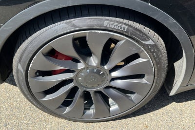 2020 Tesla Model Y Performance