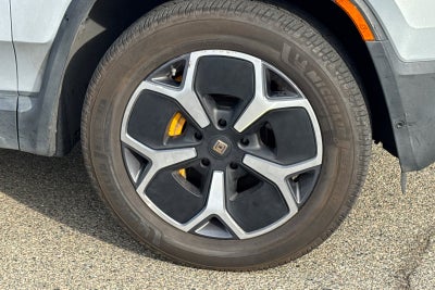 2022 Rivian R1T Adventure Package
