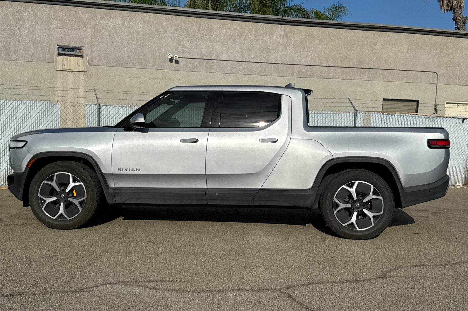 2022 Rivian R1T Adventure Package