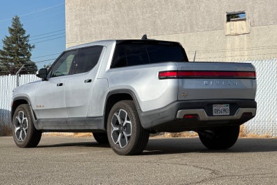 2022 Rivian R1T Adventure Package