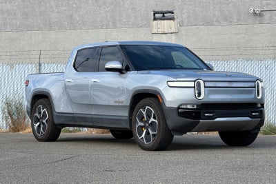 2022 Rivian R1T Adventure Package