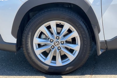 2022 Toyota Corolla Cross LE
