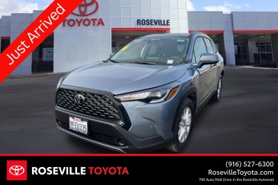2023 Toyota Corolla Cross LE