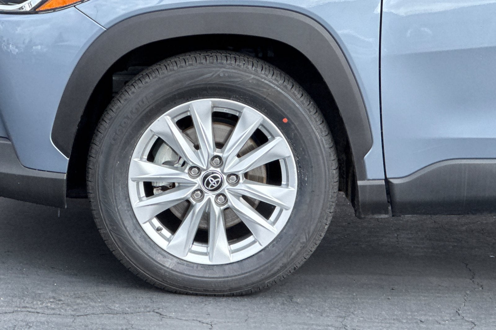 2023 Toyota Corolla Cross LE