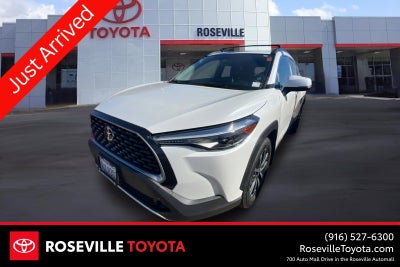 2024 Toyota Corolla Cross XLE
