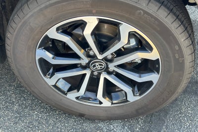 2025 Toyota Corolla Cross Hybrid SE