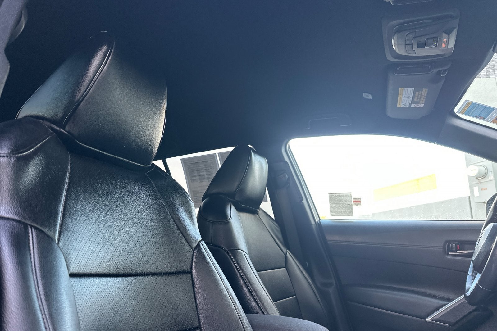 2023 Toyota Corolla Cross Hybrid SE