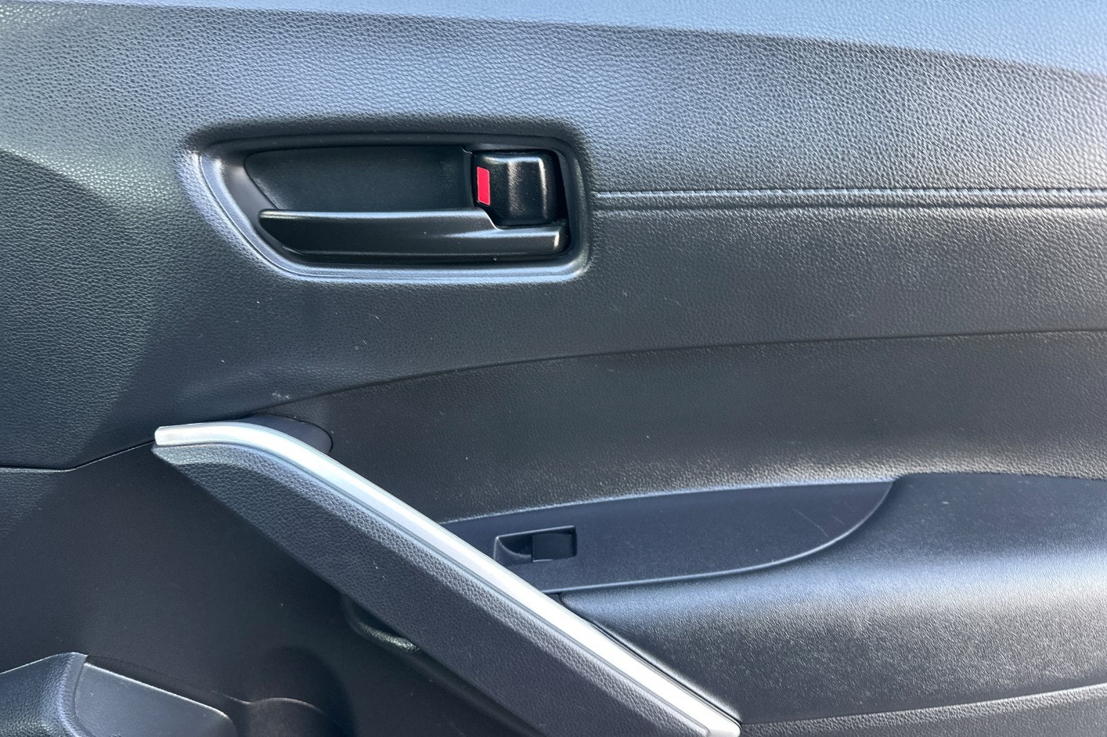 2023 Toyota Corolla Cross Hybrid SE