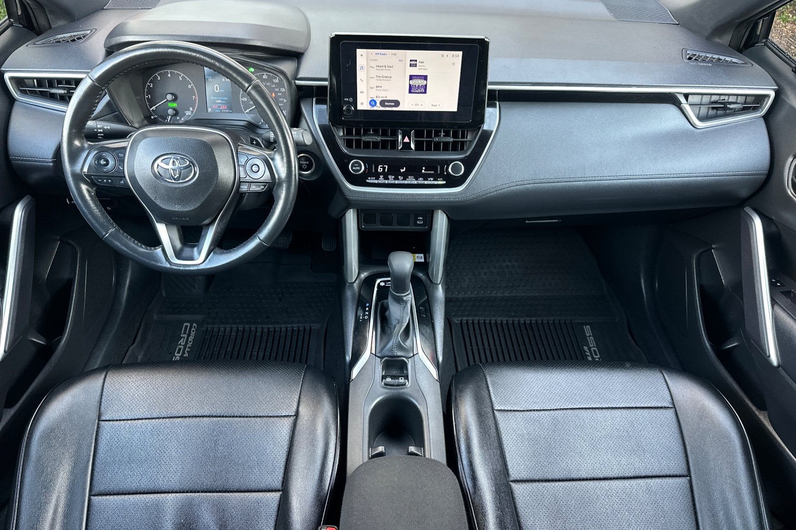 2023 Toyota Corolla Cross Hybrid SE