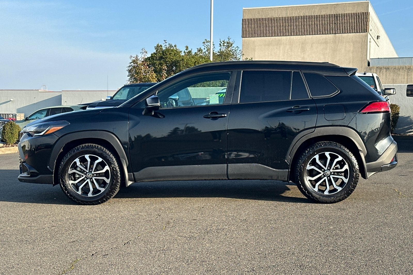 2023 Toyota Corolla Cross Hybrid SE