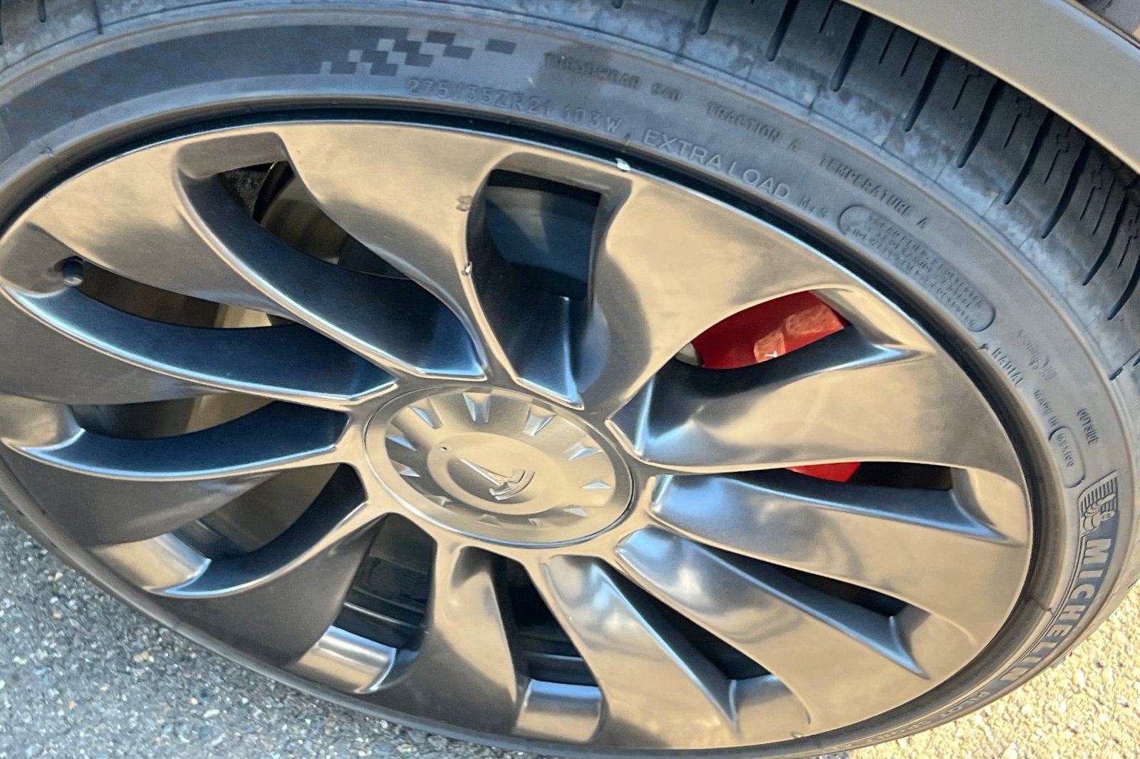 2023 Tesla Model Y Performance