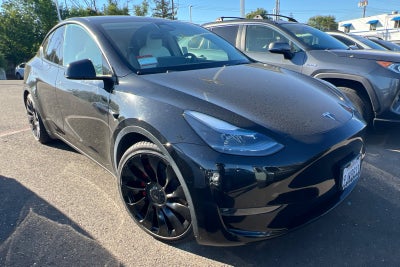 2023 Tesla Model Y Performance
