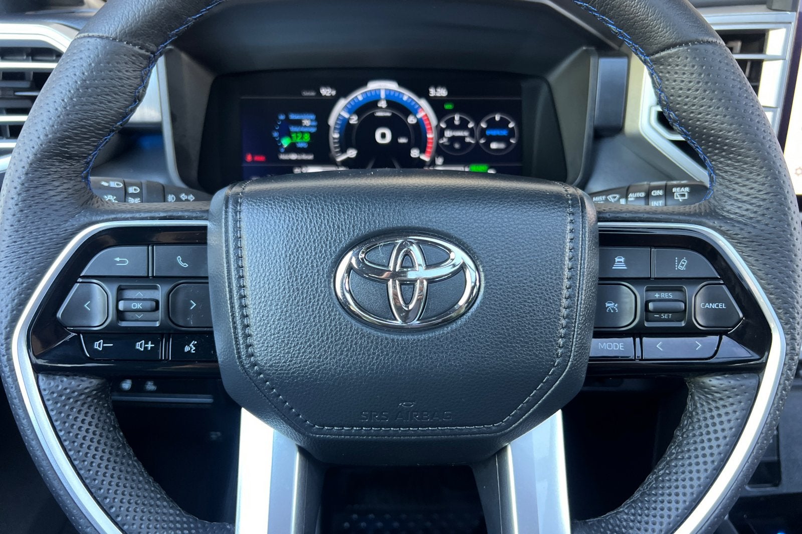 2024 Toyota Sequoia Platinum