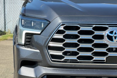 2024 Toyota Sequoia Capstone
