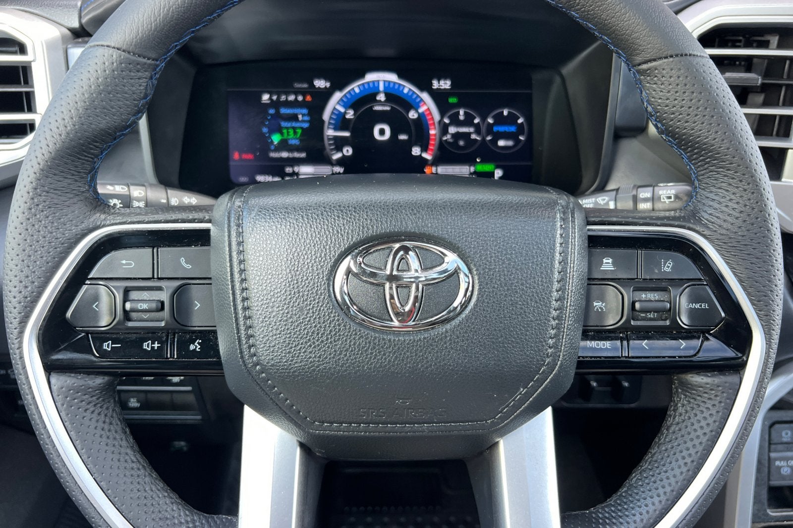 2025 Toyota Sequoia Platinum