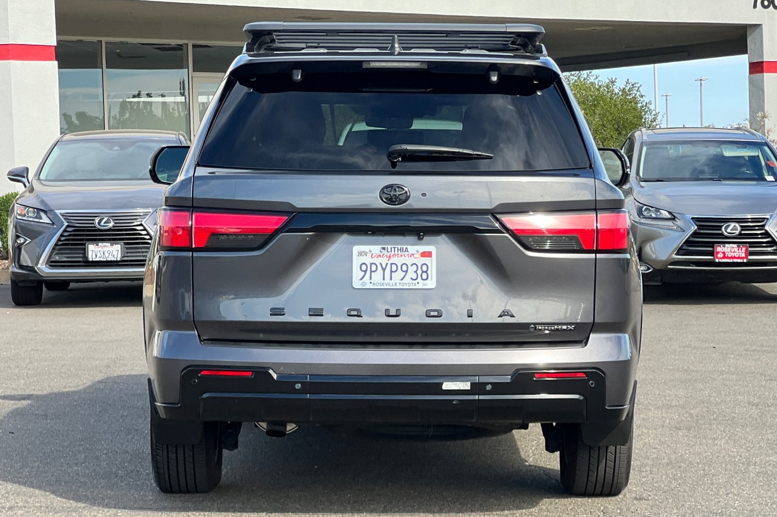 2025 Toyota Sequoia Platinum