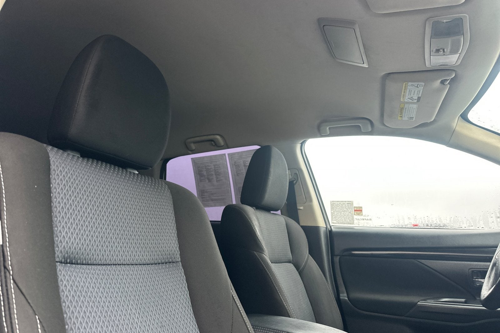 2019 Mitsubishi Outlander ES