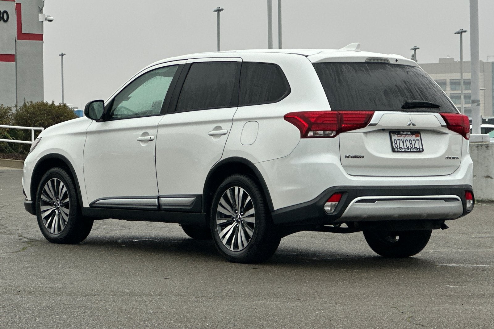 2019 Mitsubishi Outlander ES