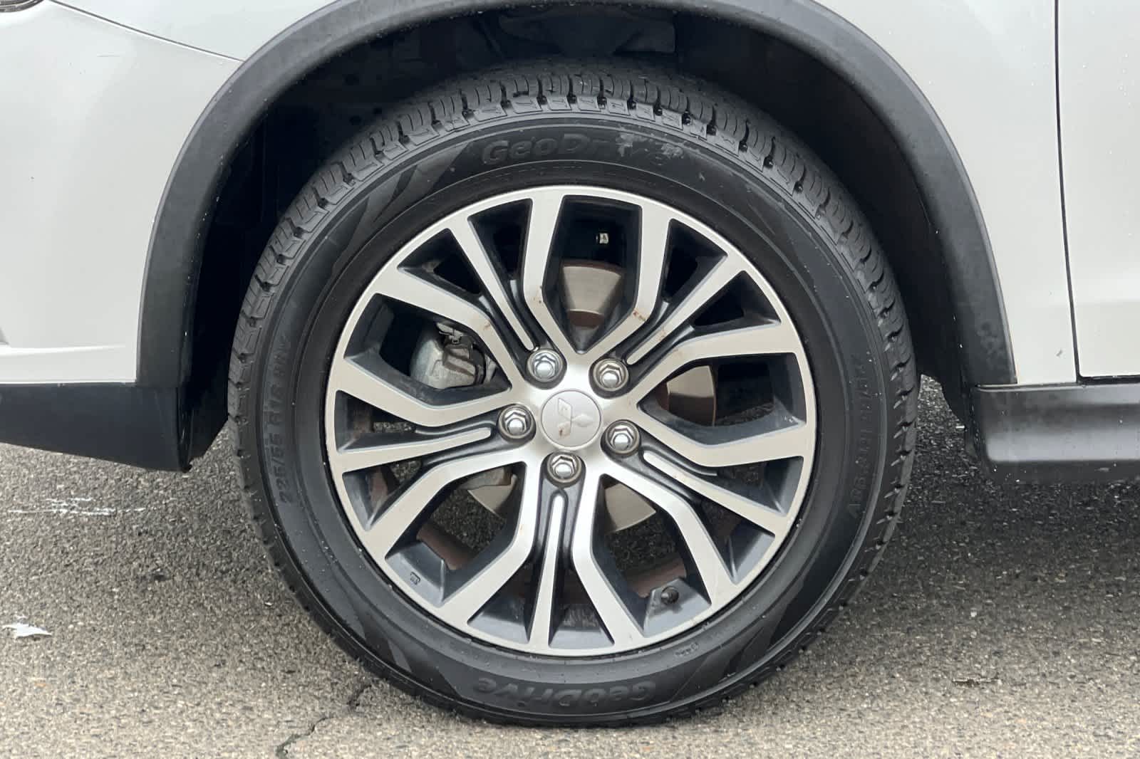 2019 Mitsubishi Outlander Sport ES 2.0