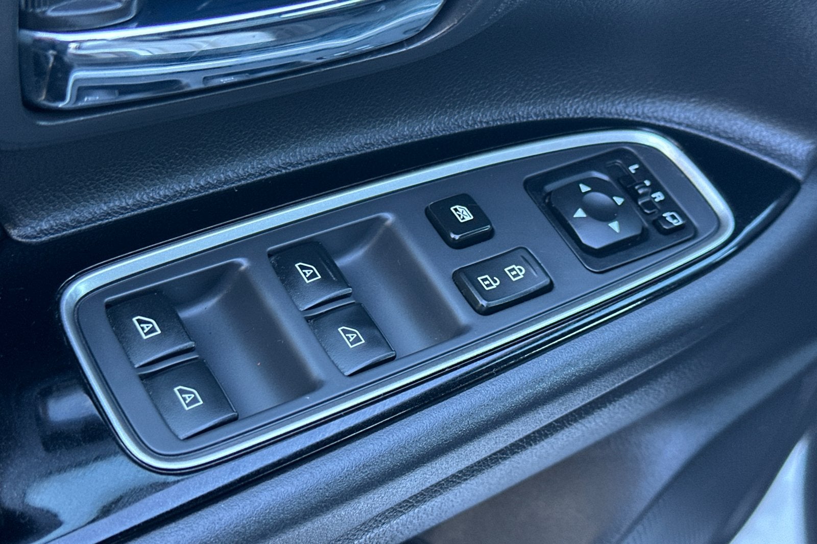 2022 Mitsubishi Outlander PHEV GT