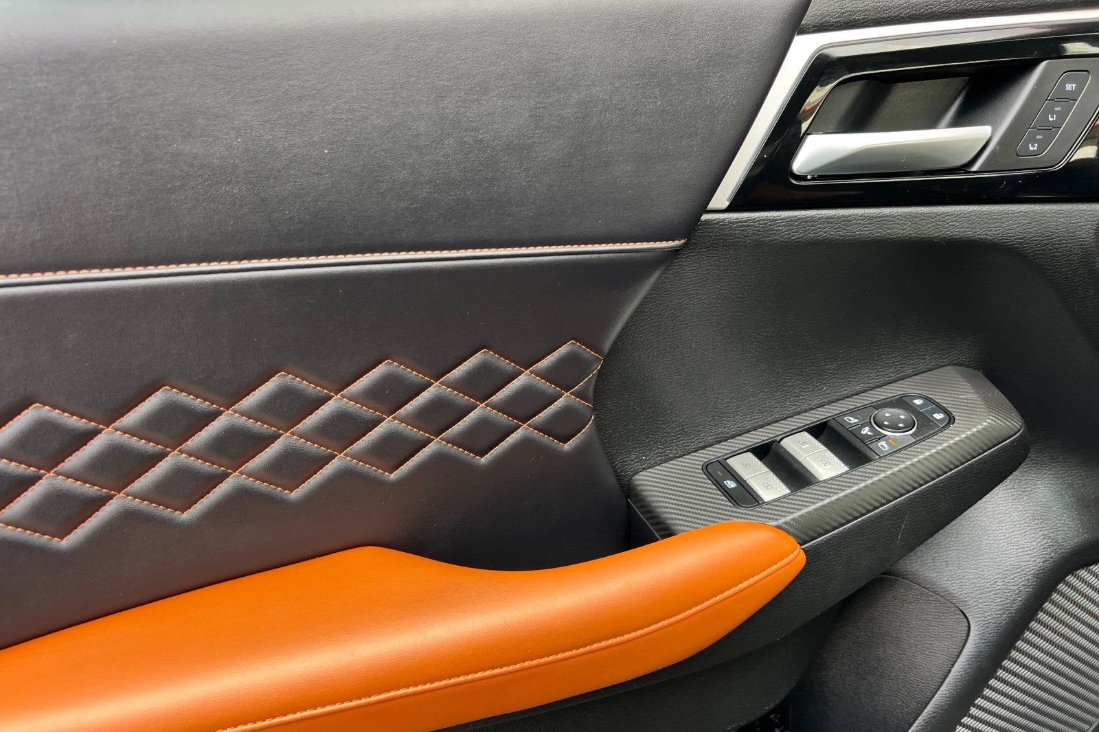 2024 Mitsubishi Outlander SEL