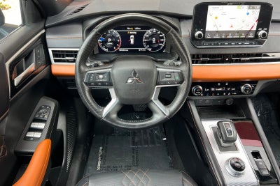 2024 Mitsubishi Outlander SEL
