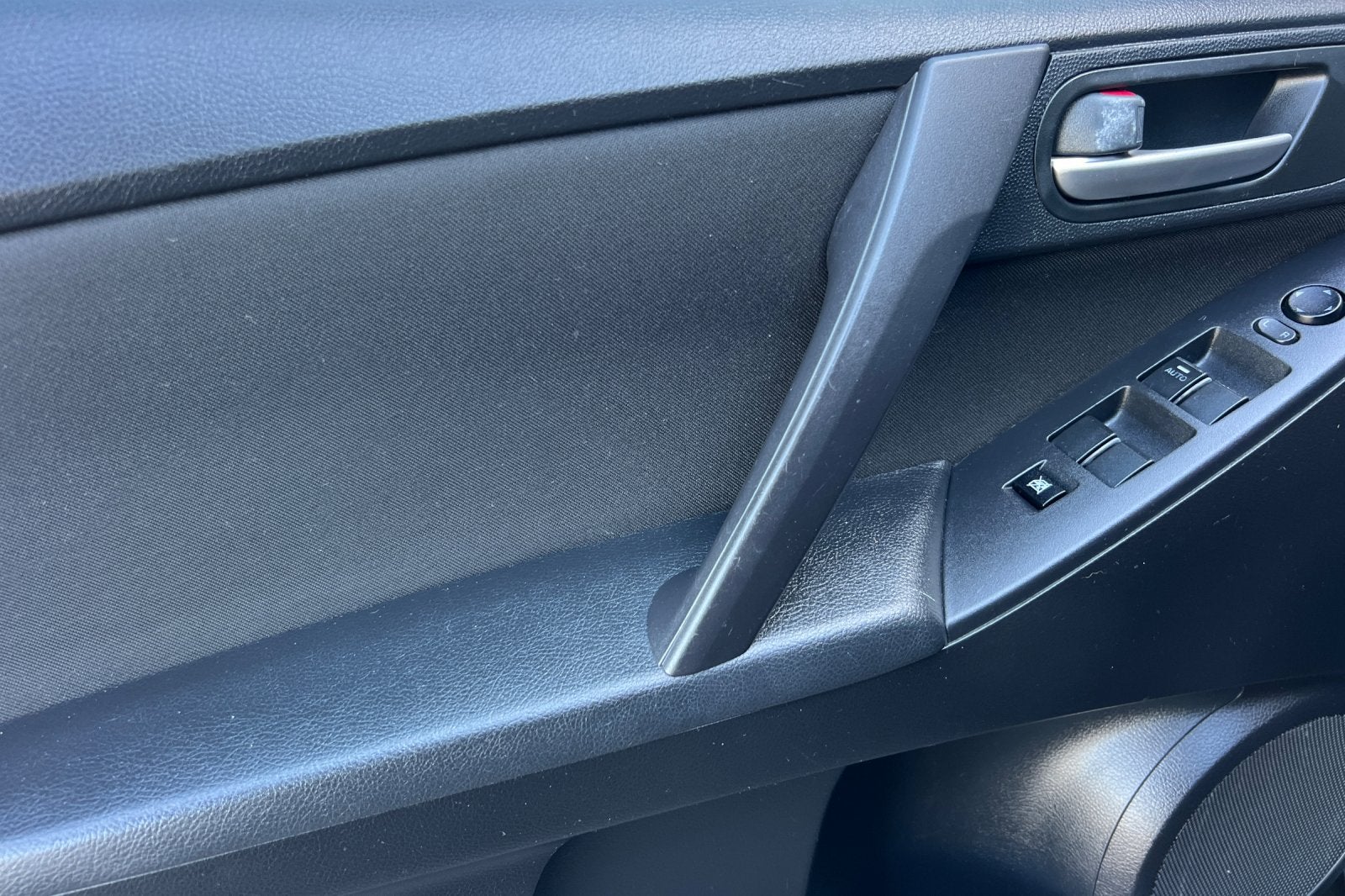 2013 Mazda Mazda3 i SV
