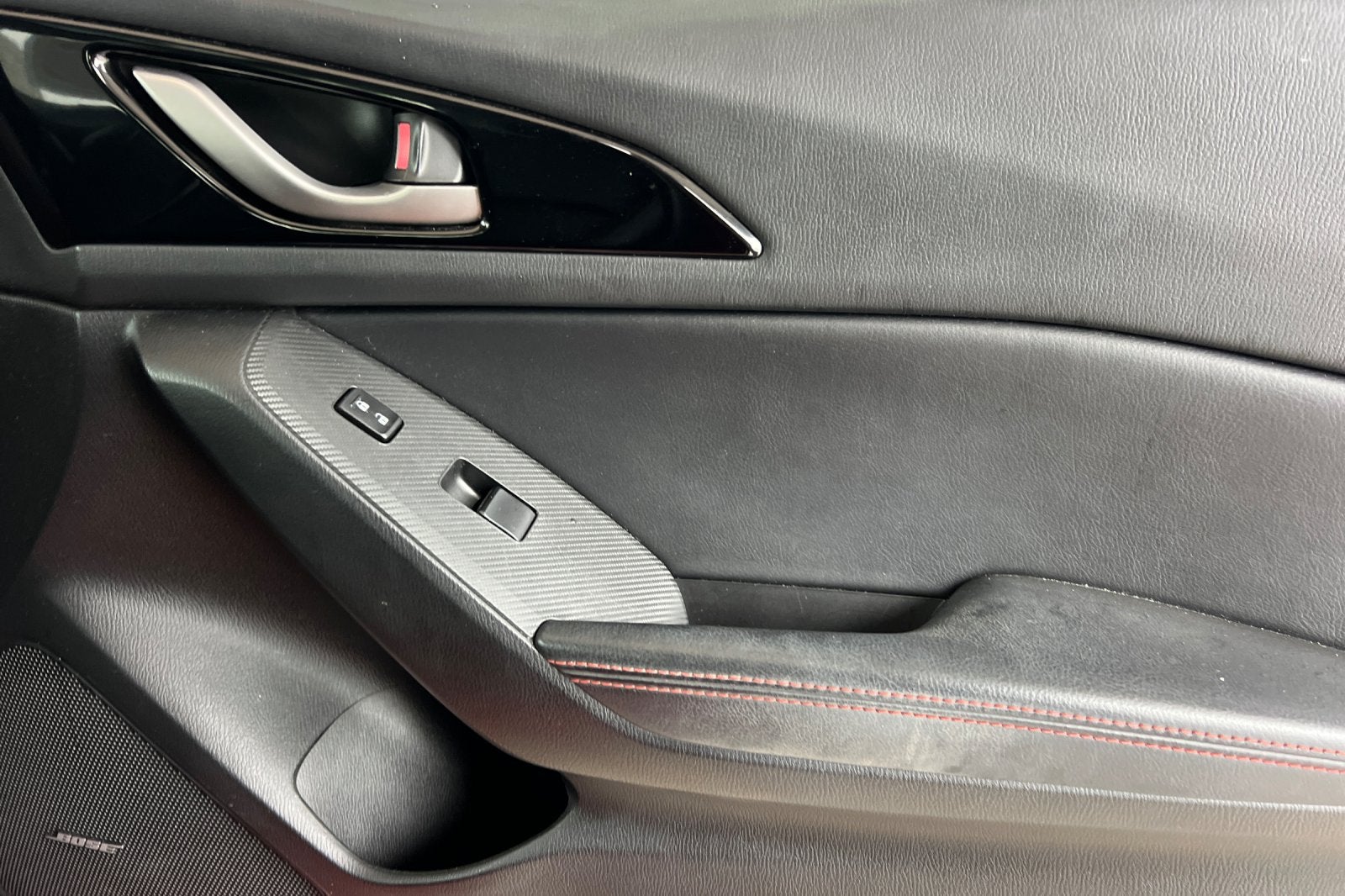 2016 Mazda Mazda3 i Grand Touring