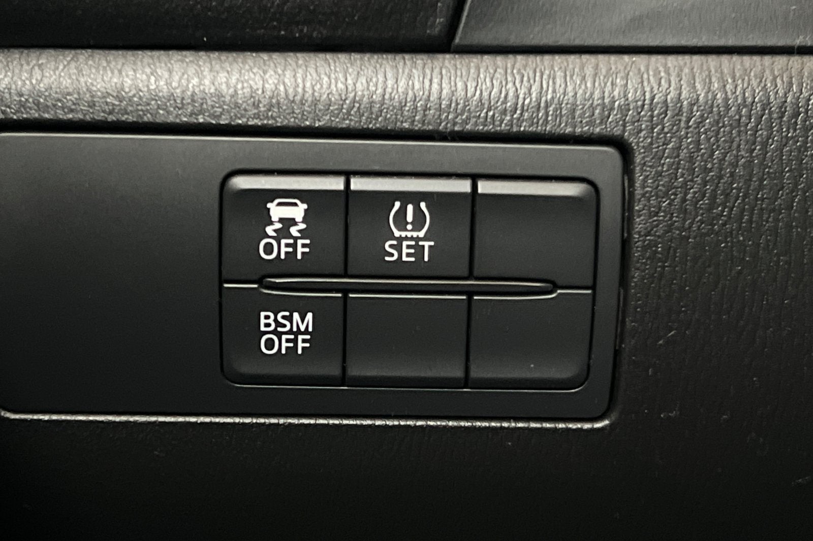 2016 Mazda Mazda3 i Grand Touring