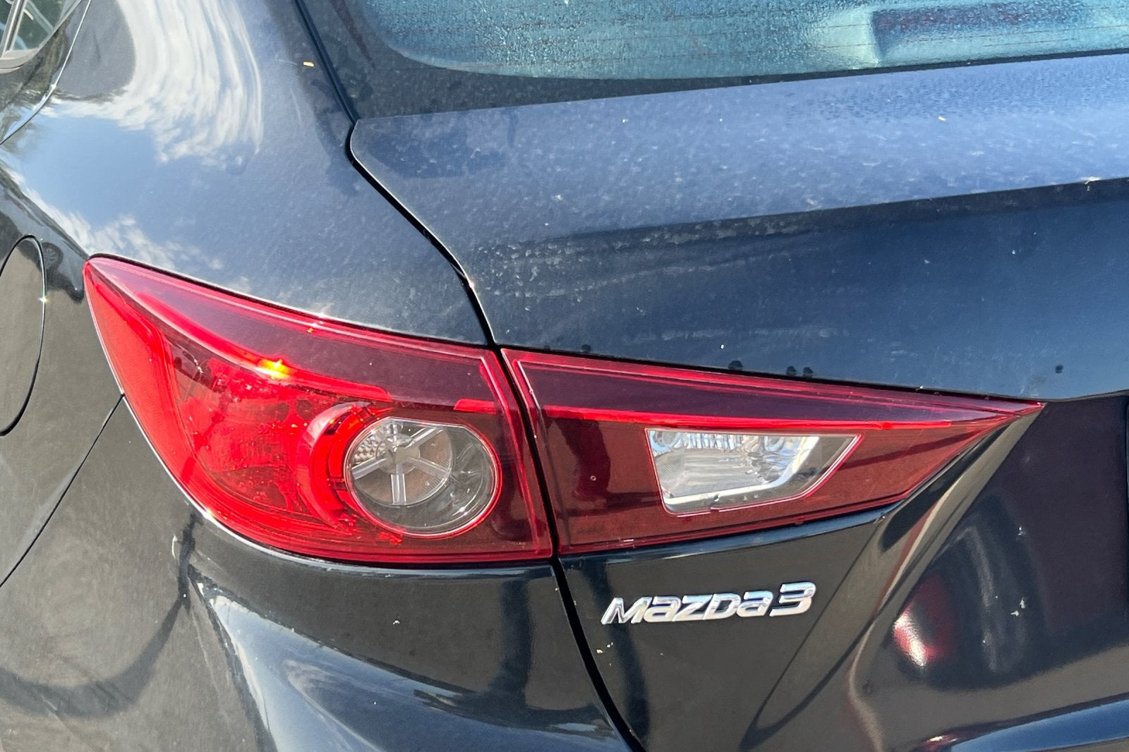 2016 Mazda Mazda3 i Sport