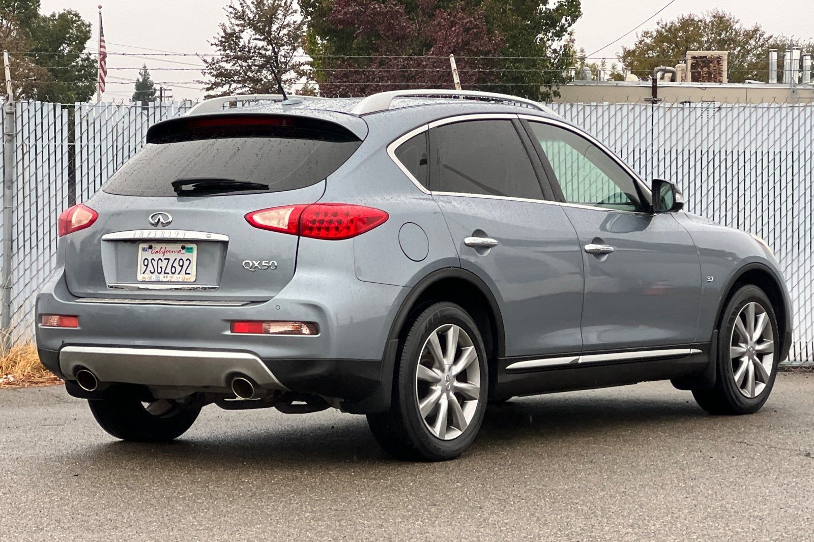 2017 INFINITI QX50 Base