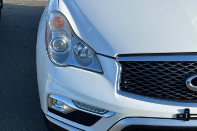 2017 INFINITI QX50 Base