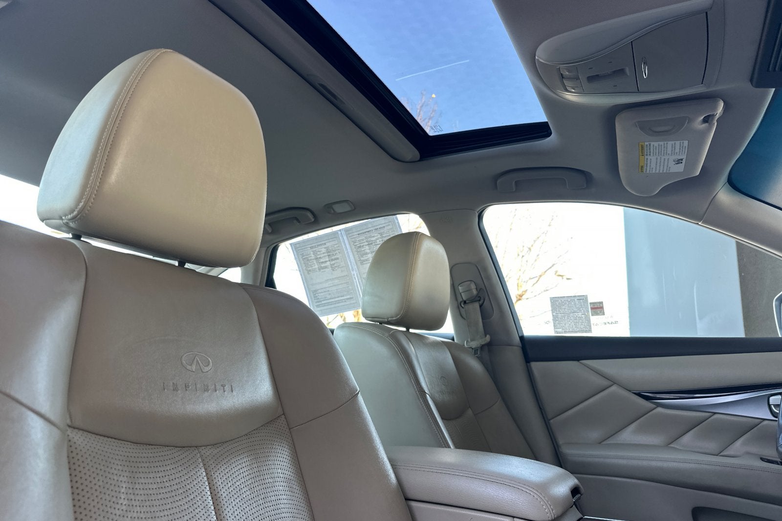 2012 INFINITI M37 Base