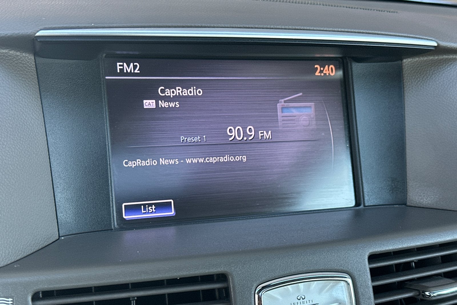 2012 INFINITI M37 Base