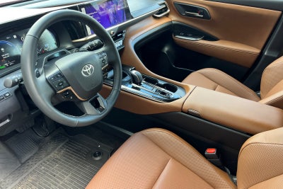 2025 Toyota Crown Signia Limited