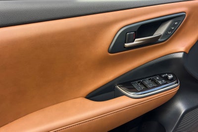 2025 Toyota Crown Signia Limited