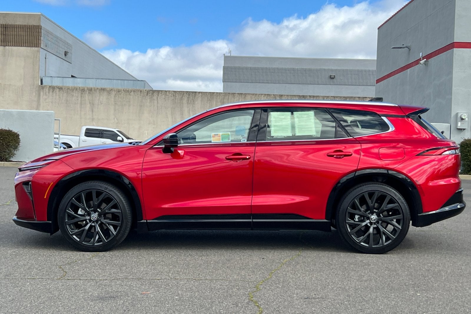 2025 Toyota Crown Signia Limited