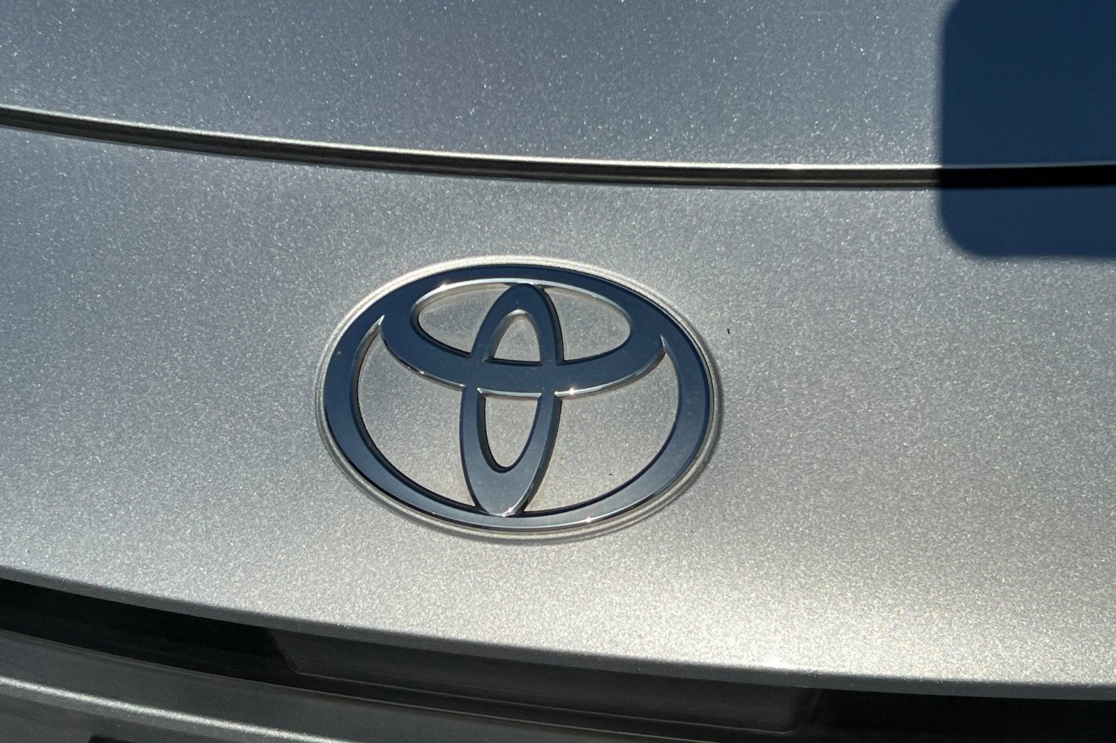 2023 Toyota Prius LE