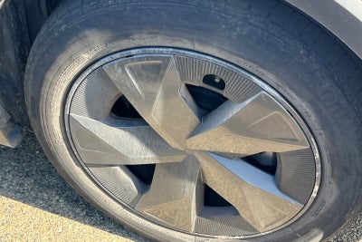 2023 Toyota Prius LE