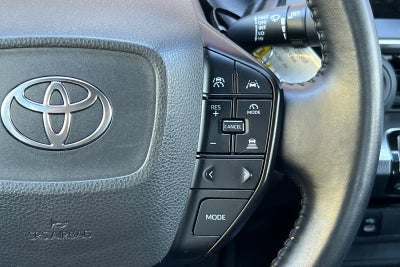 2023 Toyota Prius LE