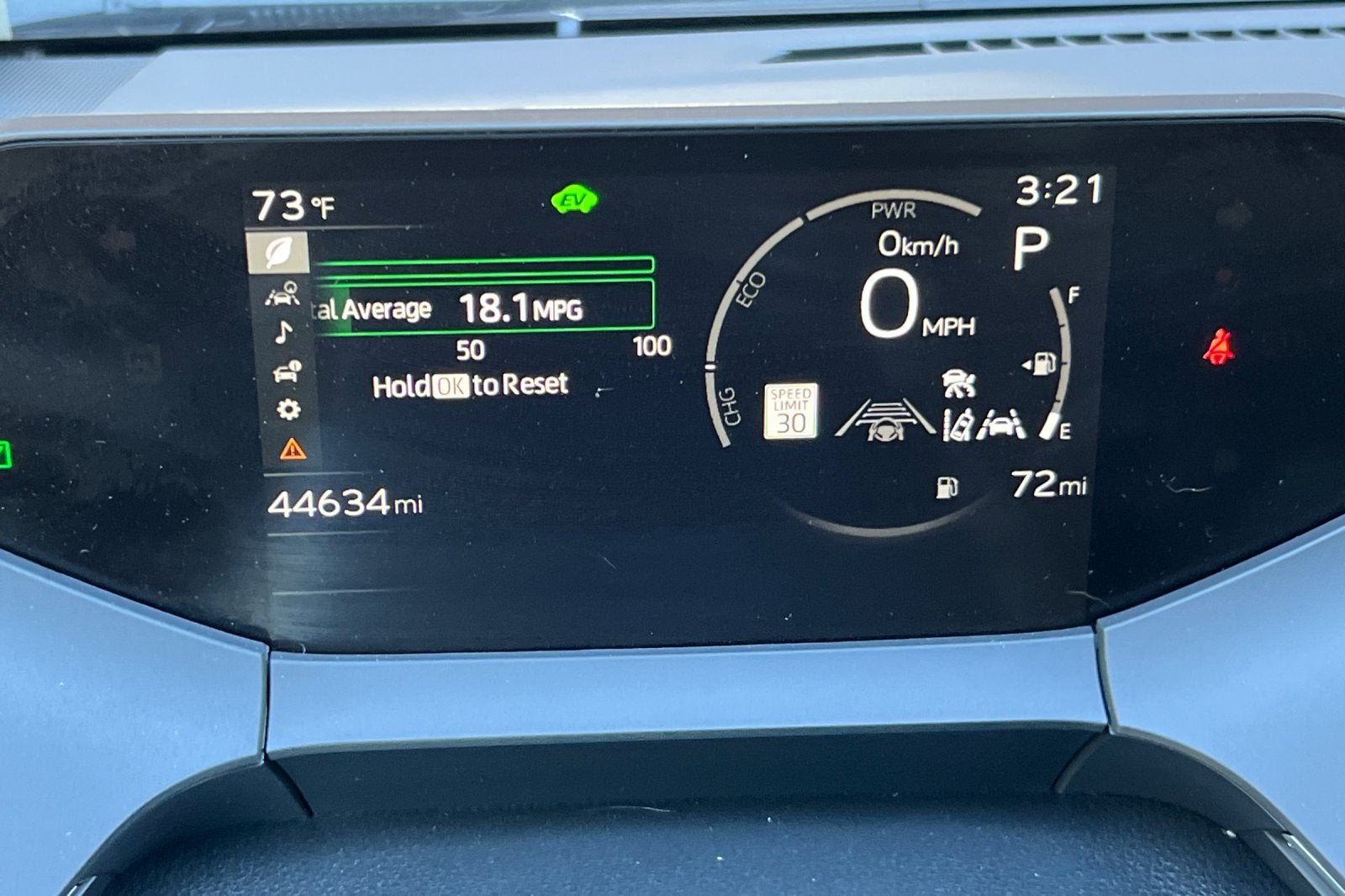 2023 Toyota Prius LE