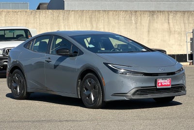 2023 Toyota Prius LE