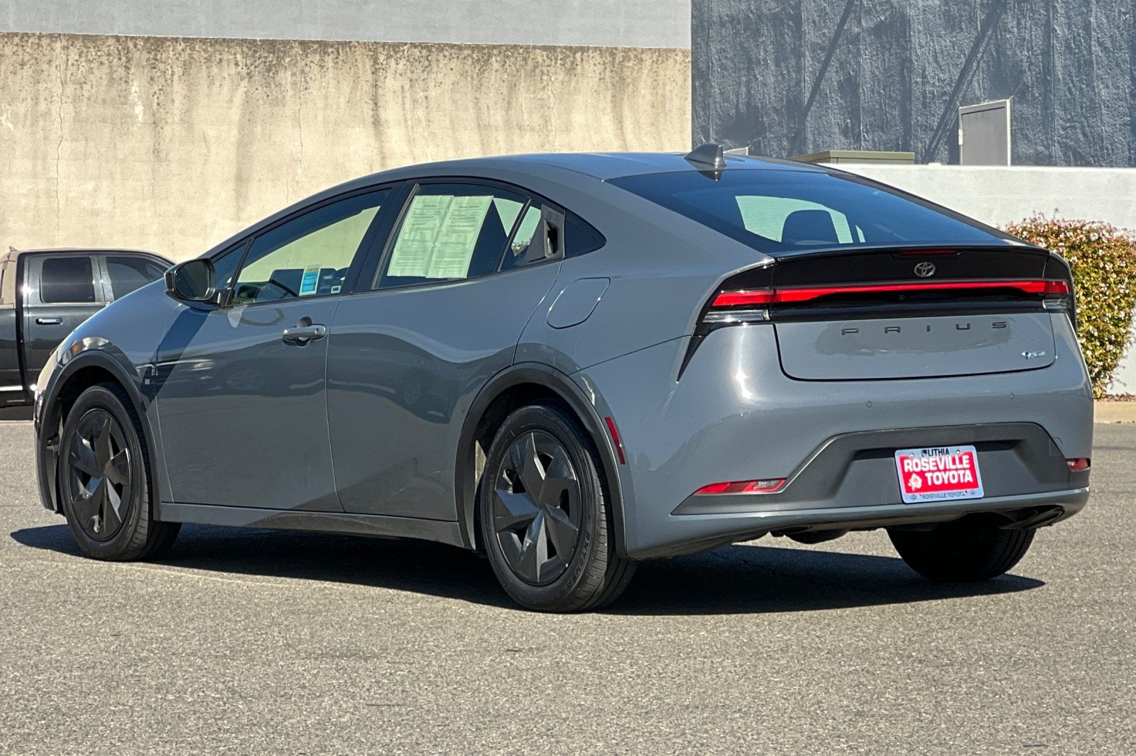 2023 Toyota Prius LE