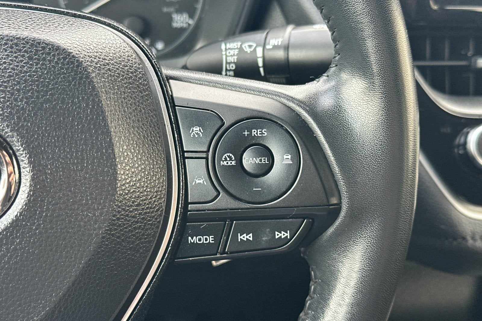 2023 Toyota Corolla Hybrid SE