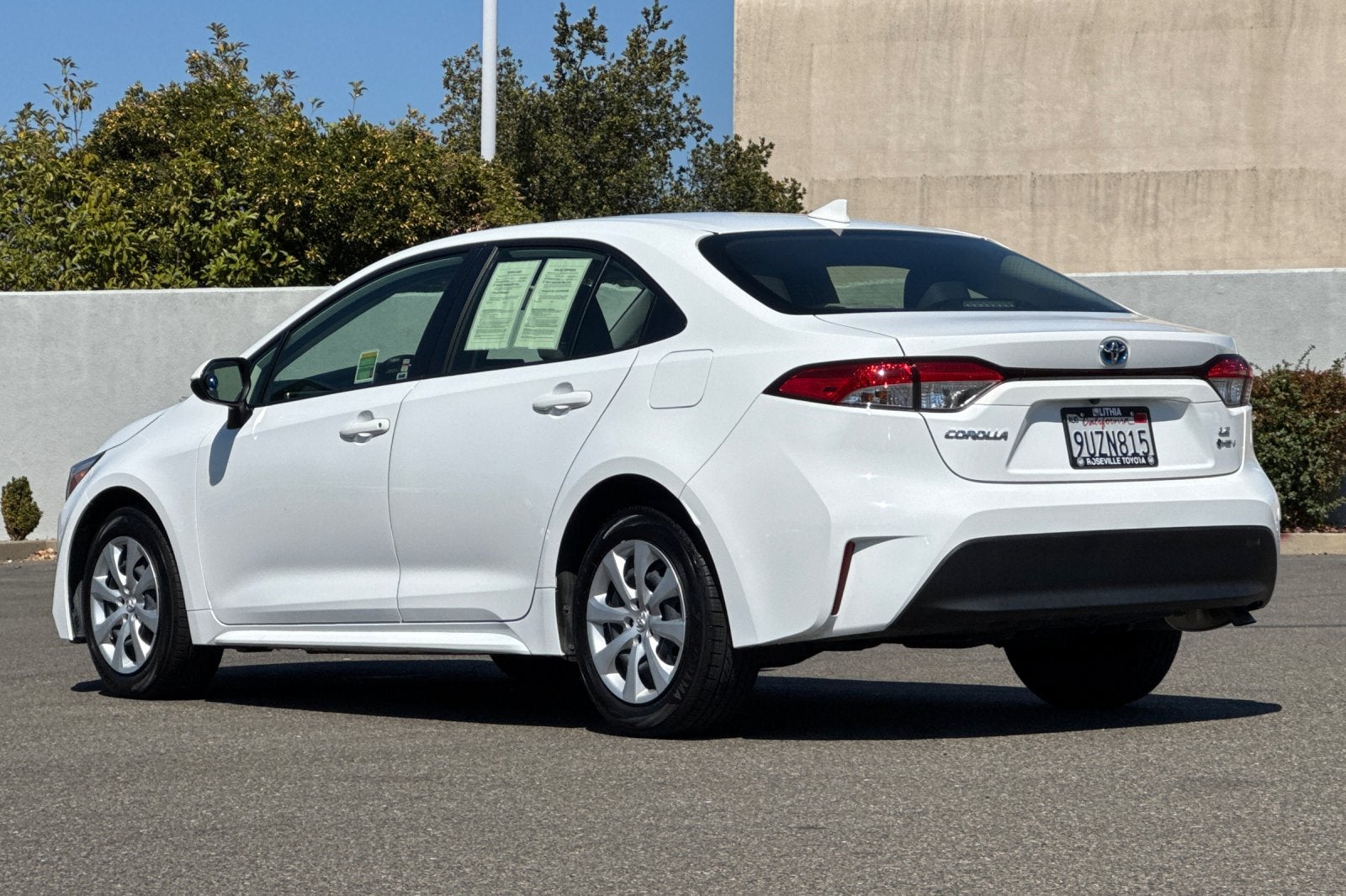 2025 Toyota Corolla Hybrid LE