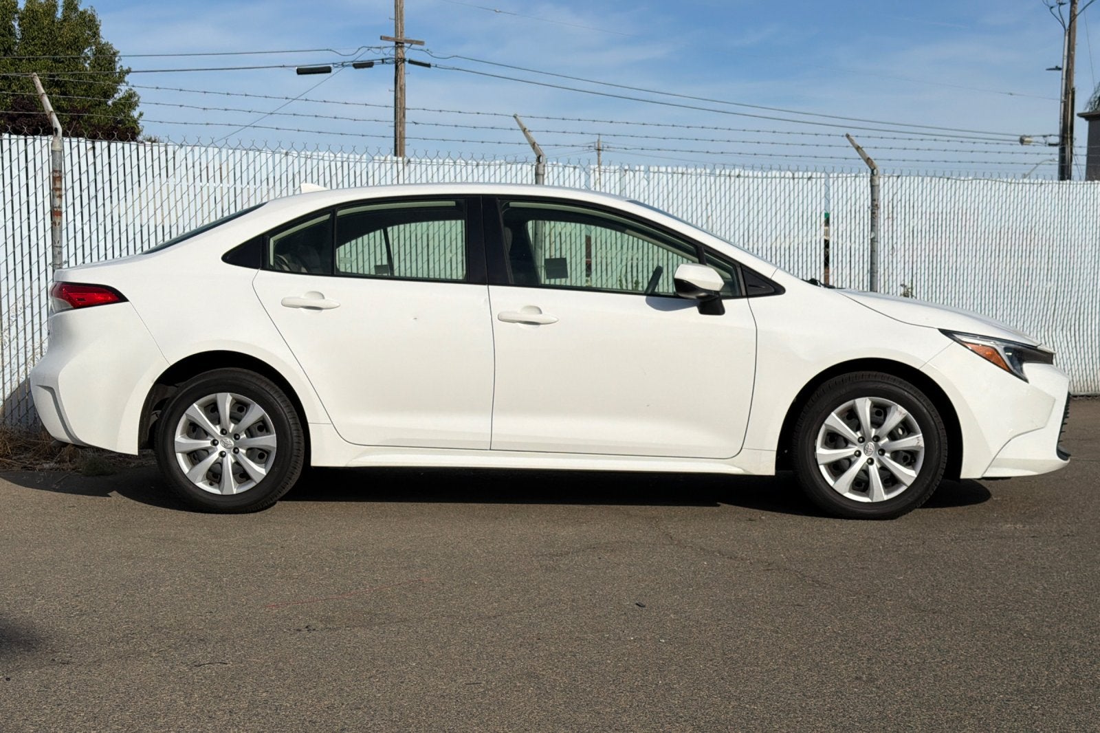 2024 Toyota Corolla Hybrid LE