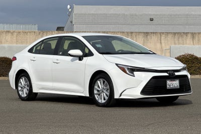 2026 Toyota Corolla Hybrid LE