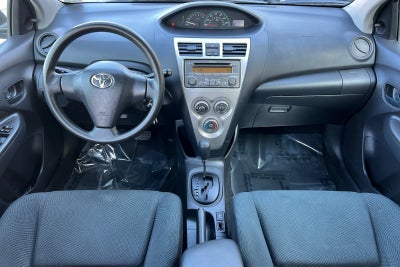 2012 Toyota Yaris Base